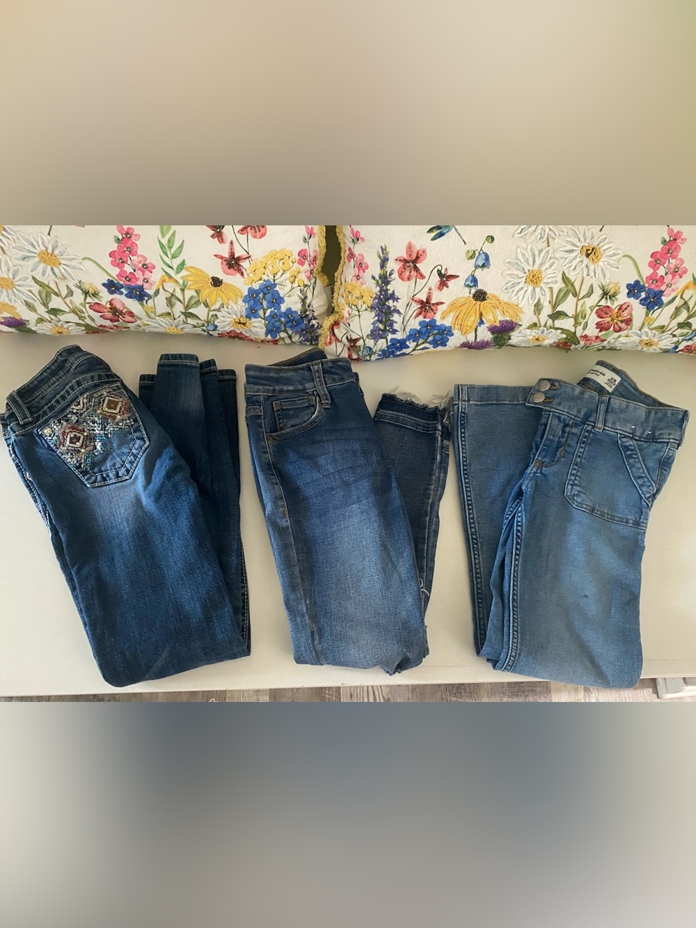 6 pairs of girls jeans. Sizes range from 10-15/16. Abercrombie, miss me, target